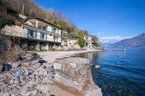 Villa Al Lago