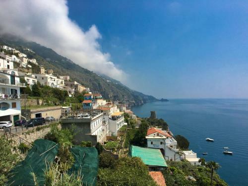 Apartamentos Holiday Home Oasi Blu Praiano