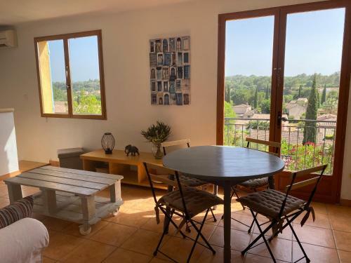 Maison De Village Avec Jardin Et Vue D�gag�e