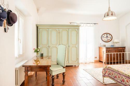 Apartamento Bright Apt Surrounded By Greenery With Parking