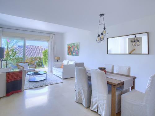 Apartamento 98 La Cala Golf, Views, Terraces, Pool, Parking