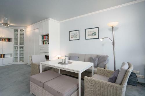 Apartamento H3-23-hanseat-aussenschwimmbad