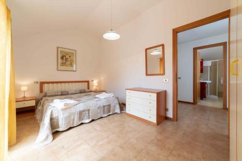 Apartamento Houses And Apts In Albarella 24882