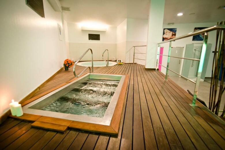 Hotel Bah�a De Almu��car