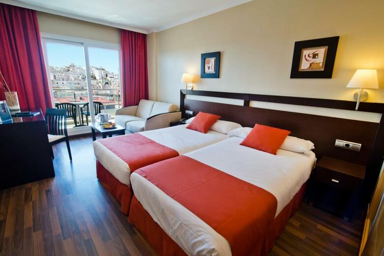 Hotel Bah�a De Almu��car