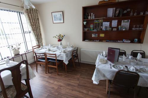 Oakley B&B