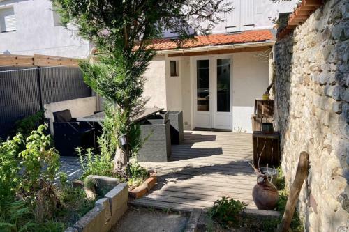 Nice 70m With Garden-terrace In La Rochelle