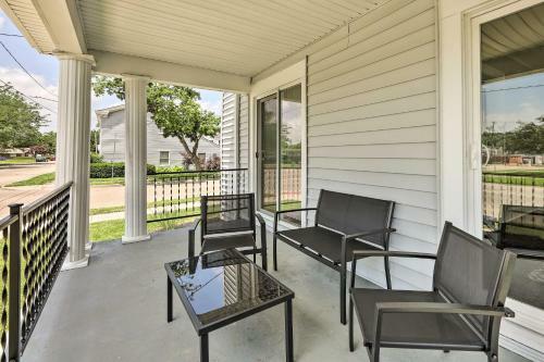 Modern Hamilton Getaway - Walk To Main St!
