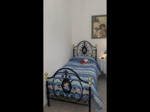 Coral Blue Three-room Apartment