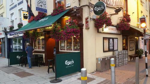 Creedons Traditional Irish Welcome Inn B&B