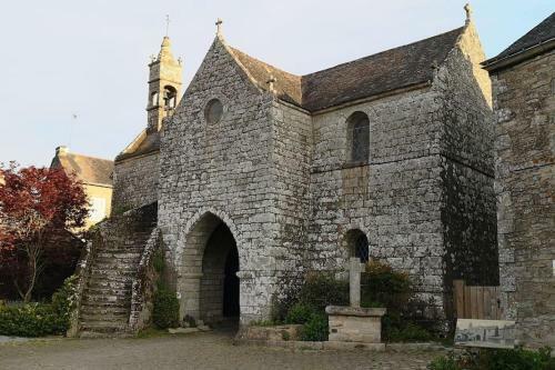 Maison Dans Le Charmant Village De La Vraie-croix