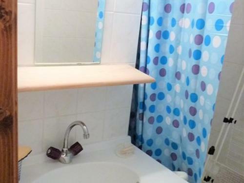 Apartment Biot, 1 Bedroom, 6 Persons - Fr-1-573-66