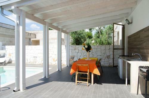 Villa Maria Con Piscina A Torre Colimena