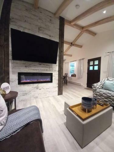 Cozy Cottage