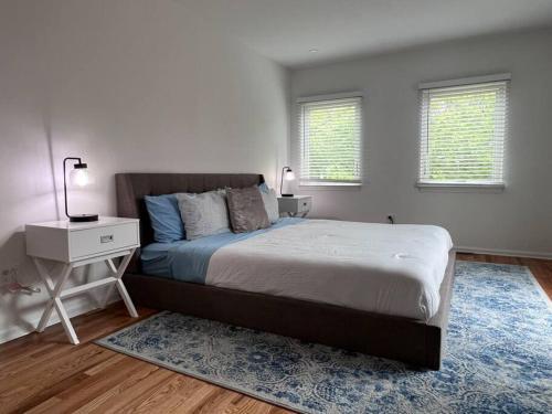 Apartamento Beautiful Townhouse With Patio & Deck (a)