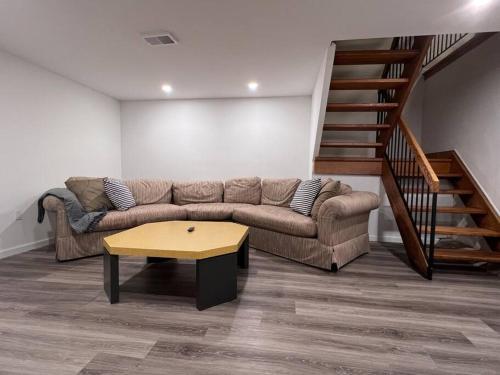 Apartamento Beautiful Townhouse With Patio & Deck (a)