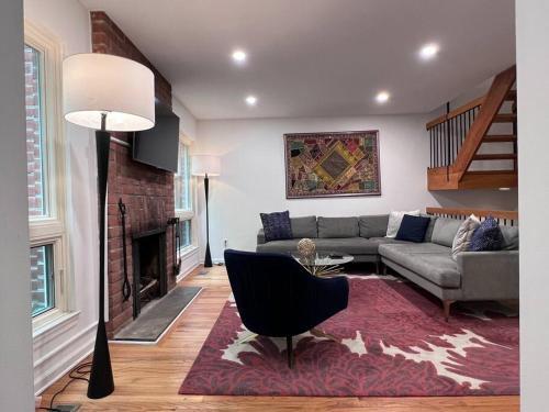 Apartamento Beautiful Townhouse With Patio & Deck (a)