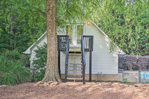 Pet-friendly Central Cottage 2 Mi To Clemson