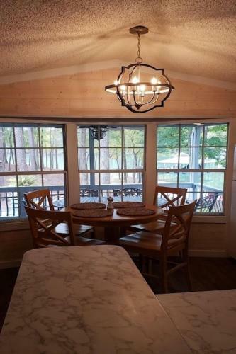 Lake Hartwell Rental W/dock