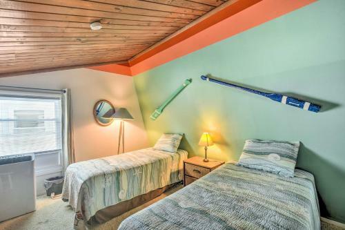 Apartamento Island Condo With Balcony, Golf Course Views!