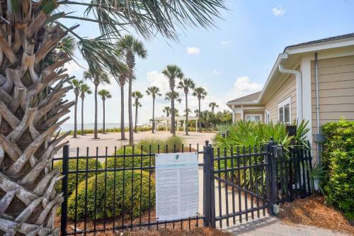 Villa Chic Seabrook Island Stay - Direct Oceanfront