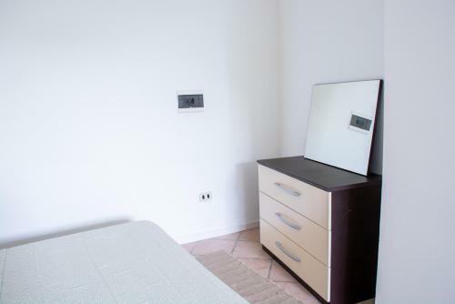 Apartamento [lake Maggiore Apt] ? Relax Accanto Alla Spiaggia