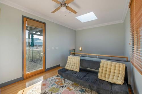 Southside Artist Townhouse
