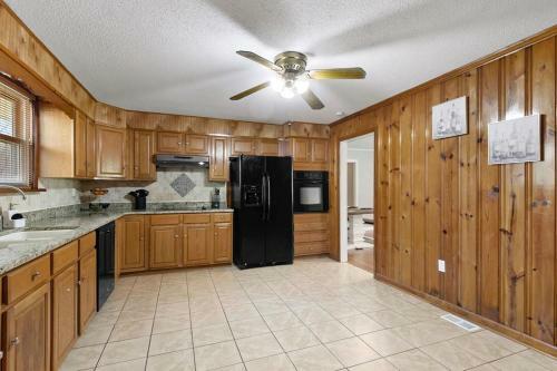 Stylish 4br House In Chattanooga