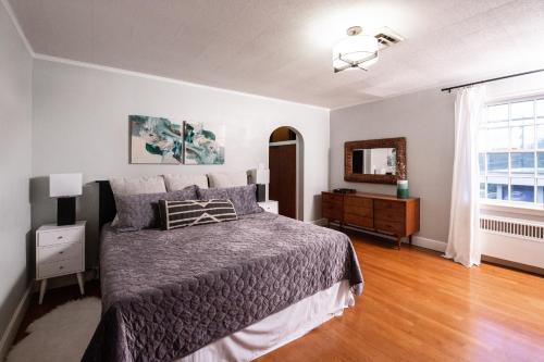 Apartamento Knoxville's Historic Tile House, Private Pool!