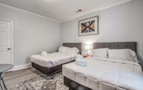 The Casalita Casita- Mins To Everything