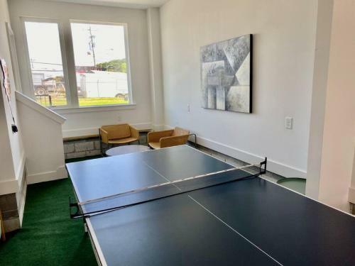 Big New And Modern With Skyline View Mural And Ping Pong
