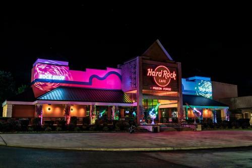 Pigeon Forge Escape
