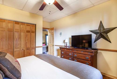 Panoramic Views At Mountaintop With Hot Tub