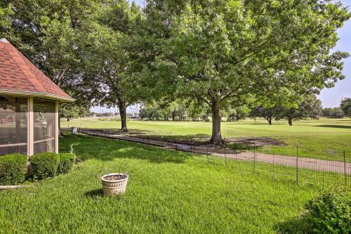 Pet-friendly Garland Home Golf Course View!