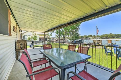 Lakefront Granbury Home, Boat Dock On-site!