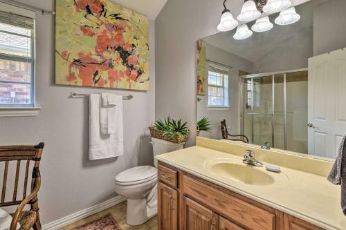 Granbury Home Screened Porch Less Than 2 Mi To Beach