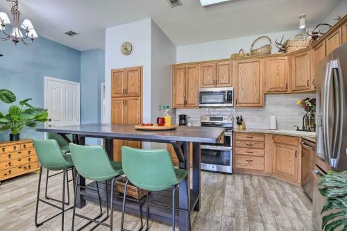 Granbury Home Screened Porch Less Than 2 Mi To Beach
