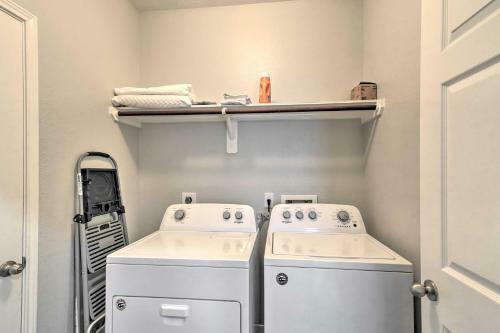 Convenient Katy Retreat - 27 Mi To Houston!