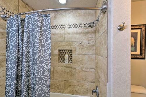 Convenient Katy Retreat - 27 Mi To Houston!