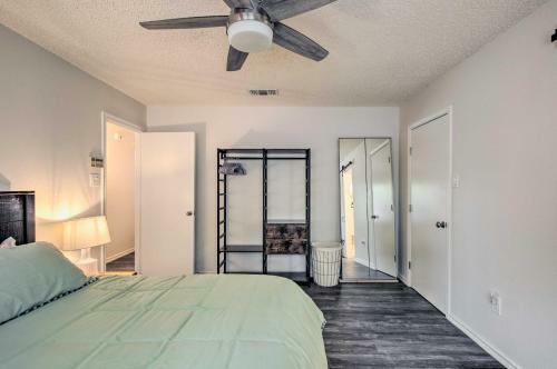 Cozy Irving Home With Fully Fenced Backyard!