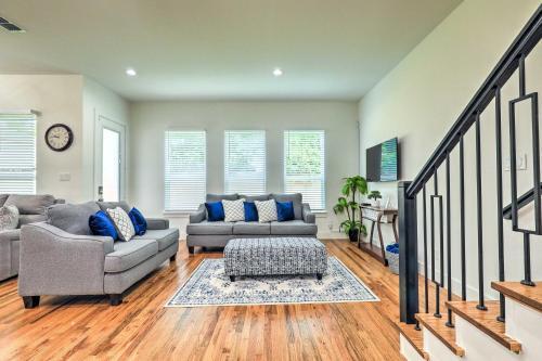 Chic And Spacious Dallas Getaway, 3 Mi To Dtwn!