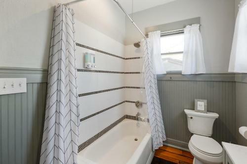 Coastal Corner Immaculate Mid-island Gem Home