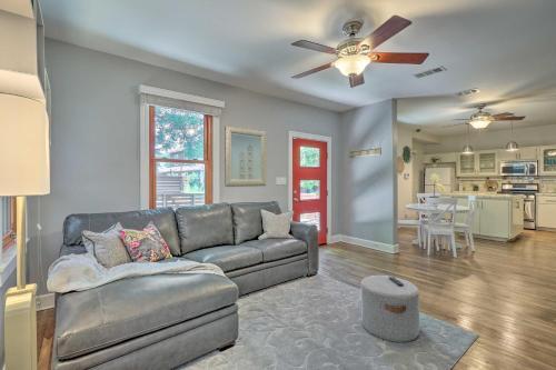 Central And Cozy Austin Abode About 2 Mi To Dtwn!