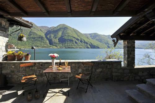 Villa La Torre Di Porlezza