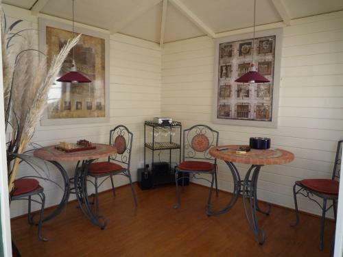 Avlon House Bed And Breakfast