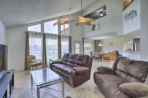 Montgomery Home On The Water With Boat Lift!