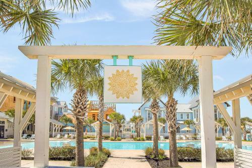 Sbs720-the Lookout At Sunflower Beach Home
