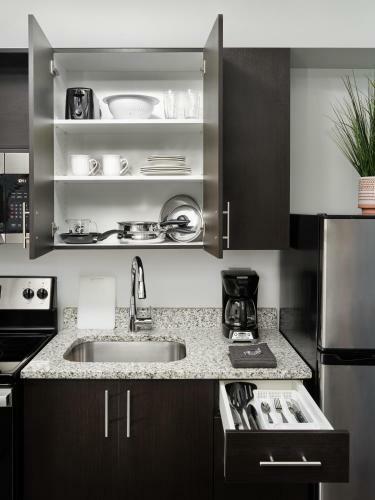 Hotel Stayapt Suites San Antonio-lackland