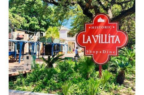 Beautiful Fenced 3br 2ba Near Exciting Downtown