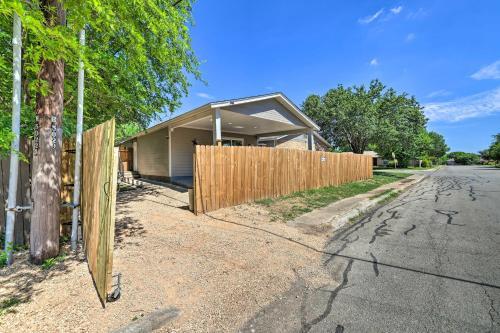Updated San Antonio Home Near Dtwn And Parks!
